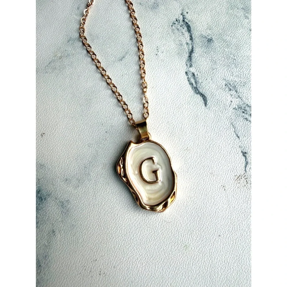 Coastal Grandma Monogram 'G' 18k Gold Plated Oceanus Pearl Oyster Necklace